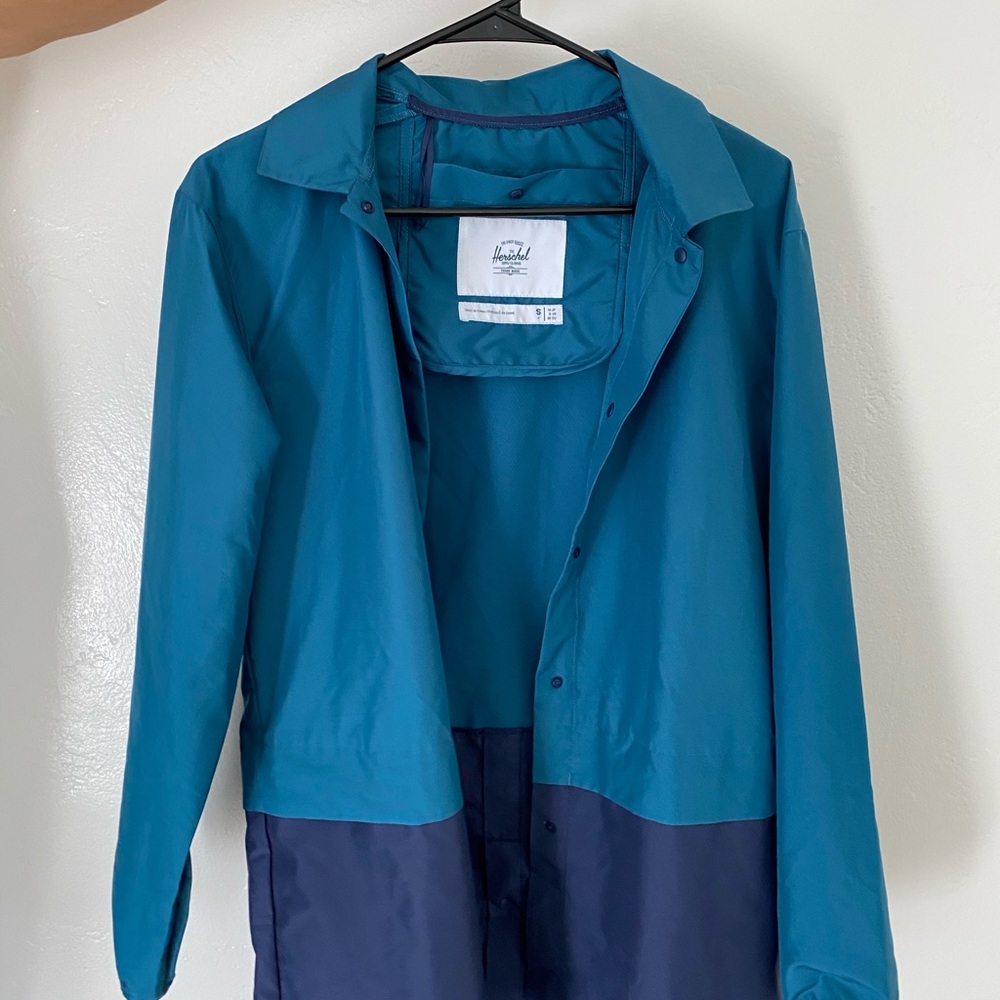 Voyage Long Coach Jacket